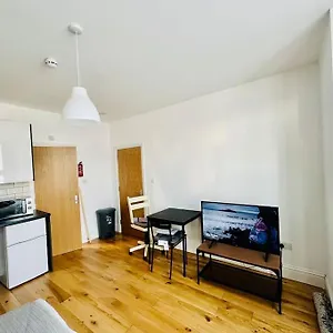 Se4, Self Contained Flat. Apartment