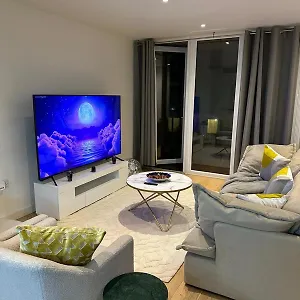 Jk Luxury Apartment